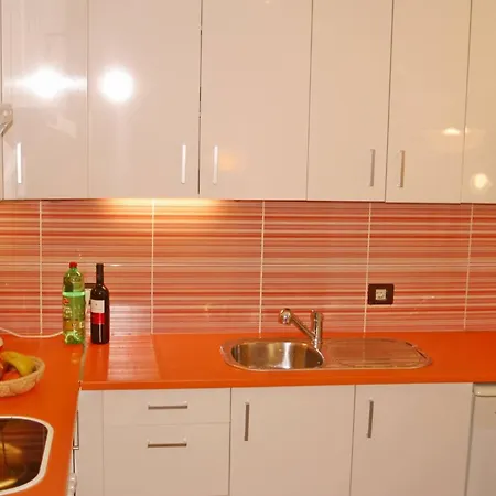Ferienhaus Casa Golfin - Colorful House With Large Terrace In The Sunny South *